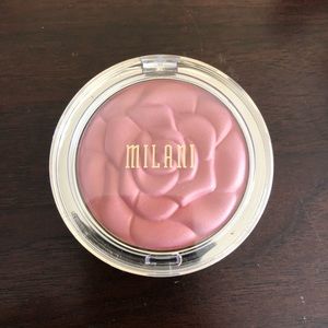 BRAND NEW Sealed Powder blush by Milani
